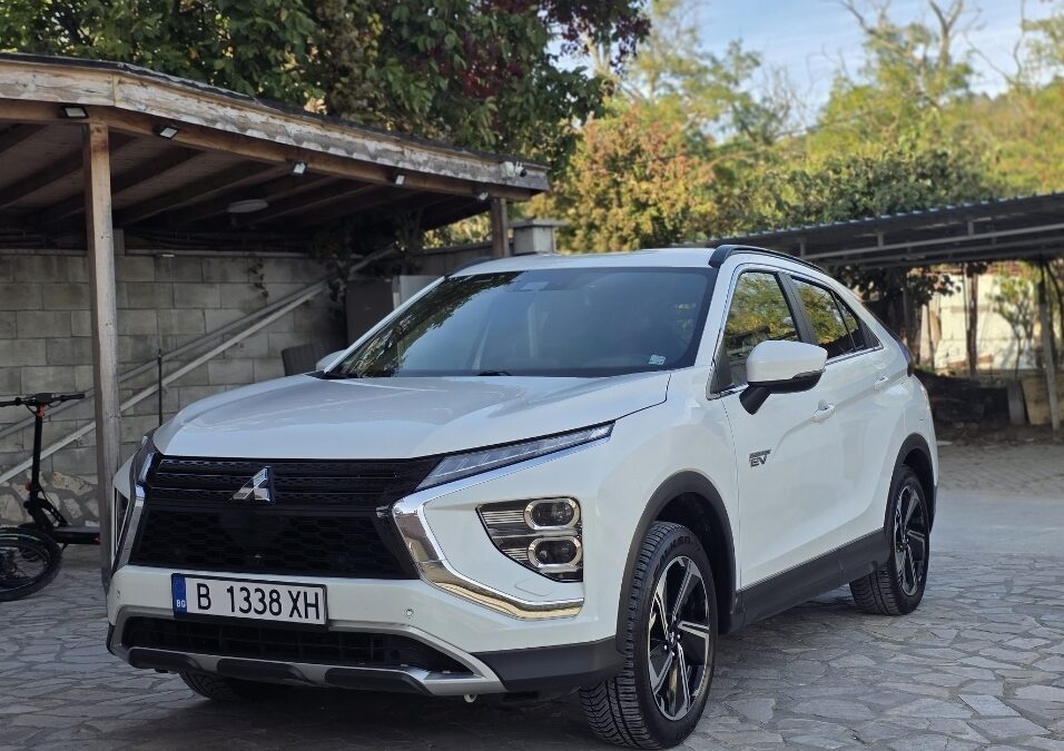 Mitsubishi Eclipse Cross PHEV, 2022 FULL Extras, 82000 km