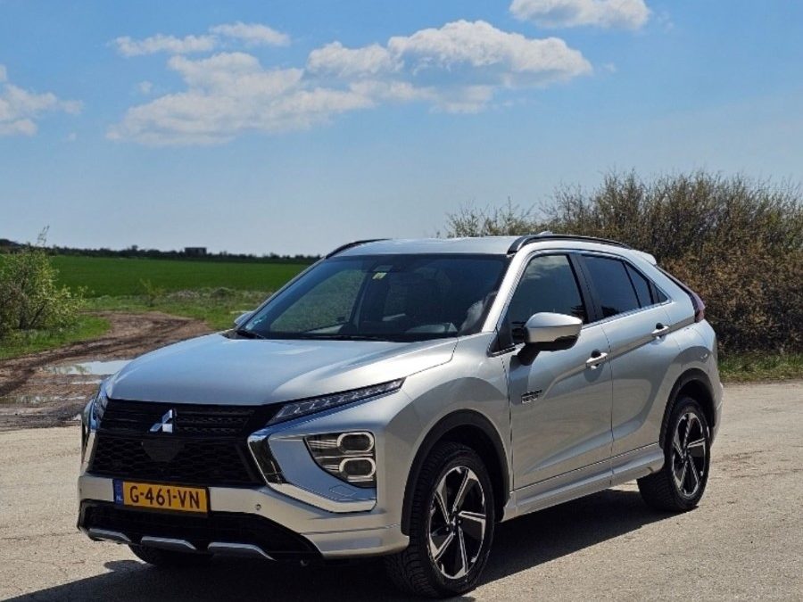 Mitsubishi Eclipse Cross PHEV, 2022 Full Extras, 26000 km