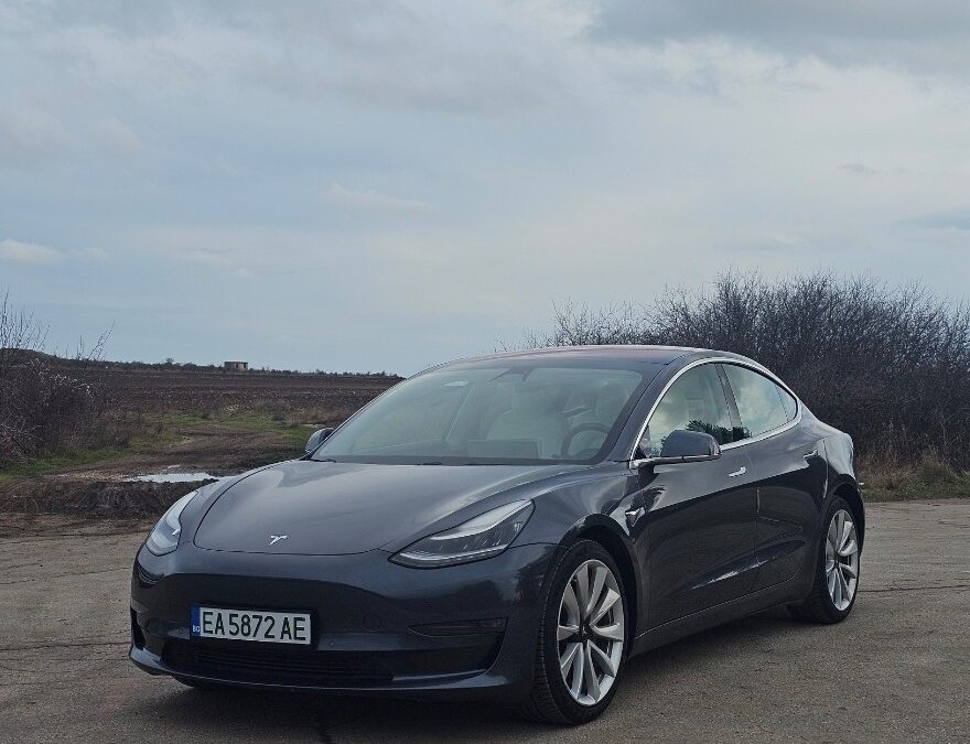 Tesla Model 3 Long Range 4×4,  2019 EU FSD,  120000 km