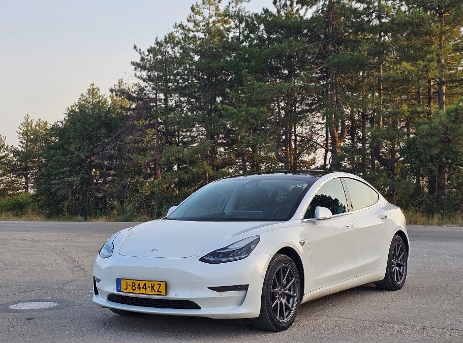 Tesla Model 3 Long Range 4×4, 2019 EU FSD, 230000 km