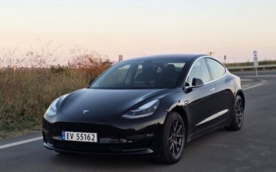 Tesla Model 3 Long Range 4×4, 2019 Warranty Autopilot, 95000 km