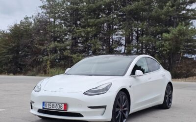 Tesla Model 3 Performance, 2020 EU FSD, 230000 km
