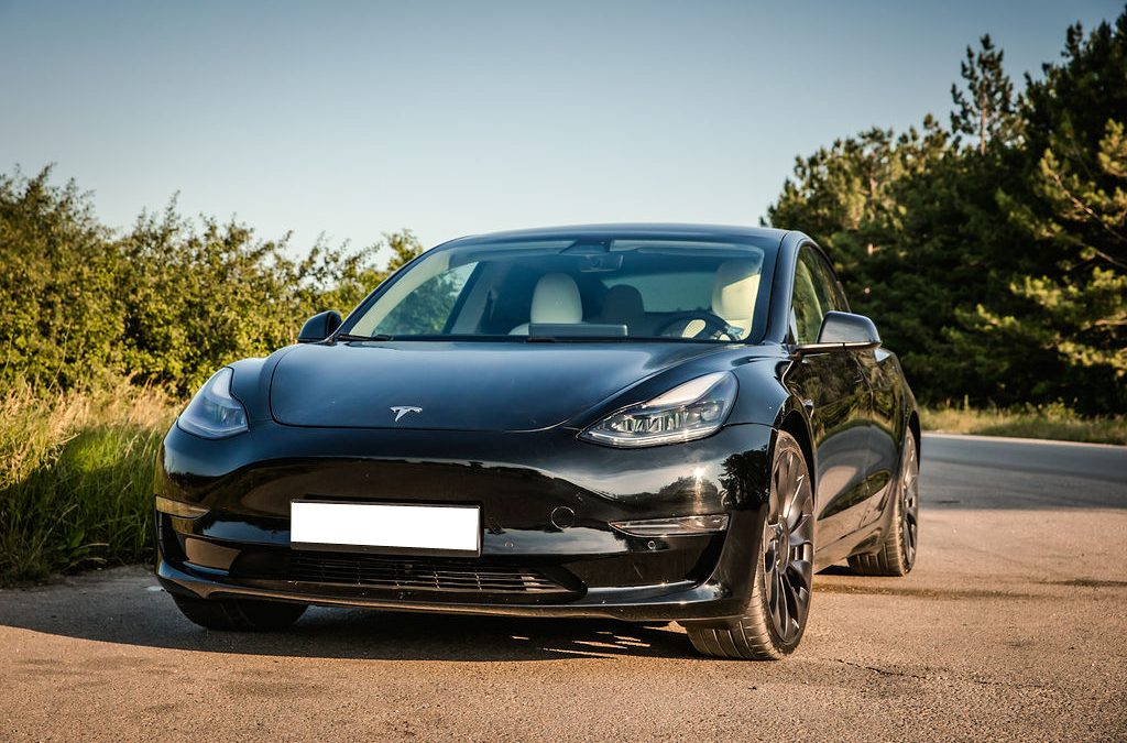 Tesla Model 3 Performance, 2021 Facelift, Full Options, Full EU Warranty, 12000 km, 59000 Euro