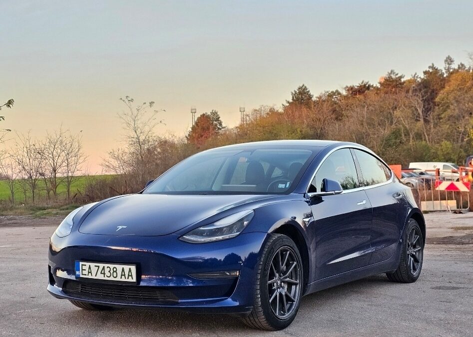 Tesla Model 3 SR Plus, 2020 EU Autopilot,  220000 km