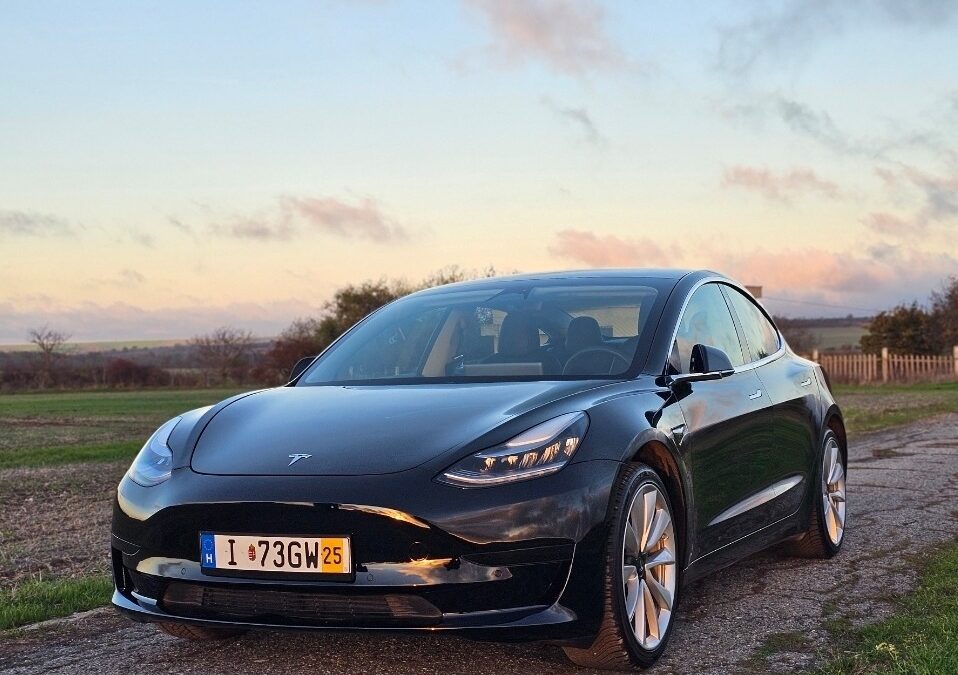 Tesla Model 3 SR Plus, 2020 Warranty FSD,  88000 km