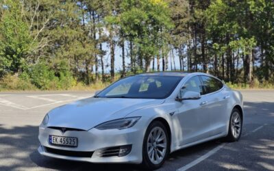 Tesla Model S75D, 2018 EU Autopilot, 121000 km
