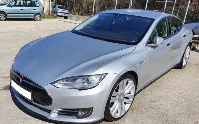 Tesla Model S P90D Ludicrous+, 2016, 65000 km, 45000 Euro