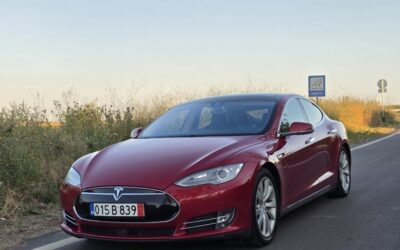 Tesla Model S Performance P85D Ludicrous, 2016 EU Autopilot, Free Supercharging, 160000 km