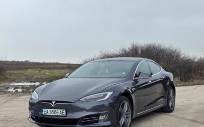 Tesla Model S100D, 2018 EU Autopilot, 75000 km