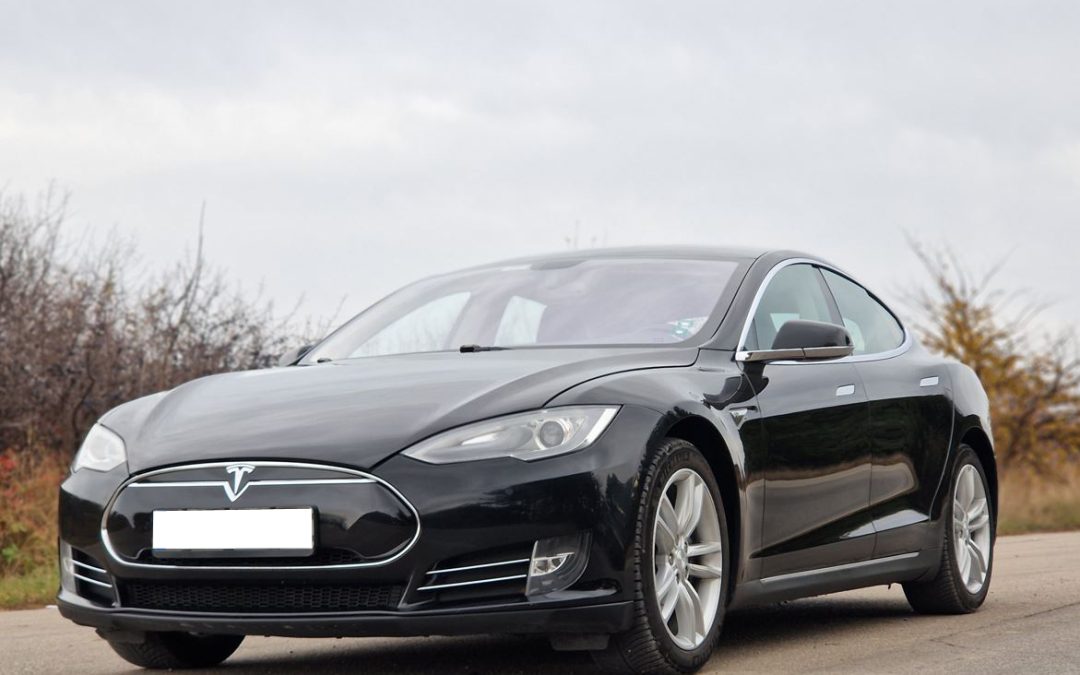 Tesla Model S85, 2014, EU Version, 187000 km, 33500 Euro