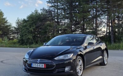 Tesla Model S85, 2014 EU Free Supercharging, 162000 km
