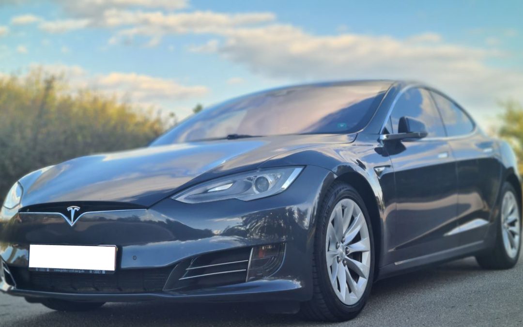 Tesla Model S85D, 2015, 68000 km