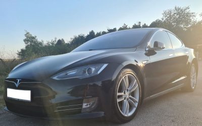 Tesla Model S85D, 2015, 4×4