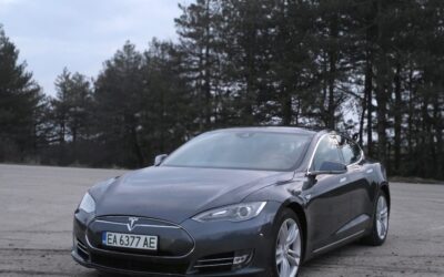 Tesla Model S90D, 2016 Autopilot, Free Supercharging, 130000 km