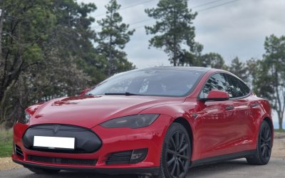 Tesla Model S90D , EU Version+Warranty , 4×4 , 2016 , 88000 km, AP1