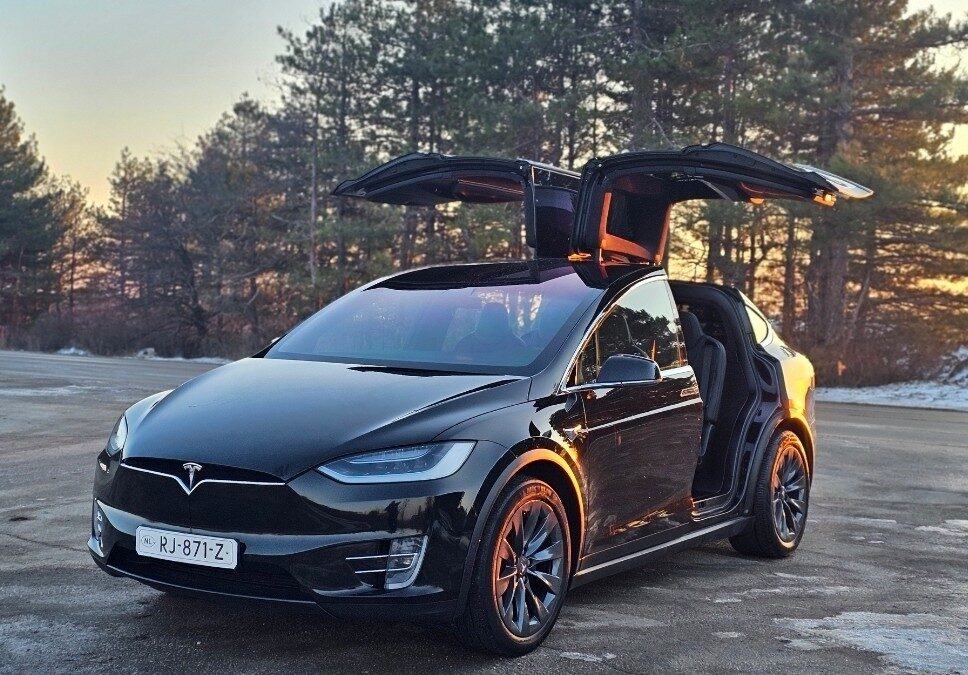 Tesla Model X75D, 2018 Warranty Autopilot, 90000 km