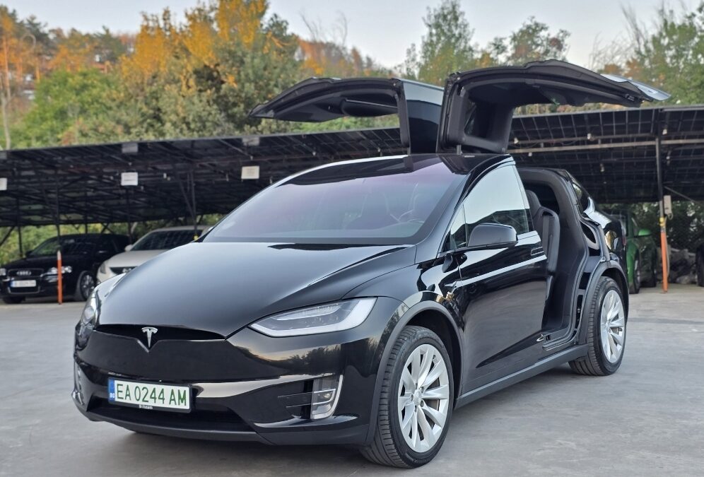 Tesla Model X75D, 2019 Warranty Autopilot, 120000 km