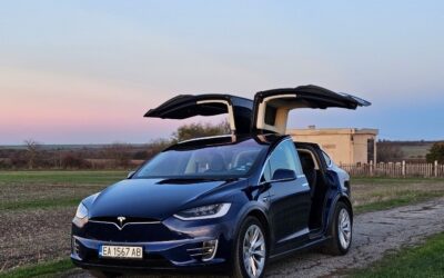 Tesla Model X90D, 2017 EU FSD MCU2