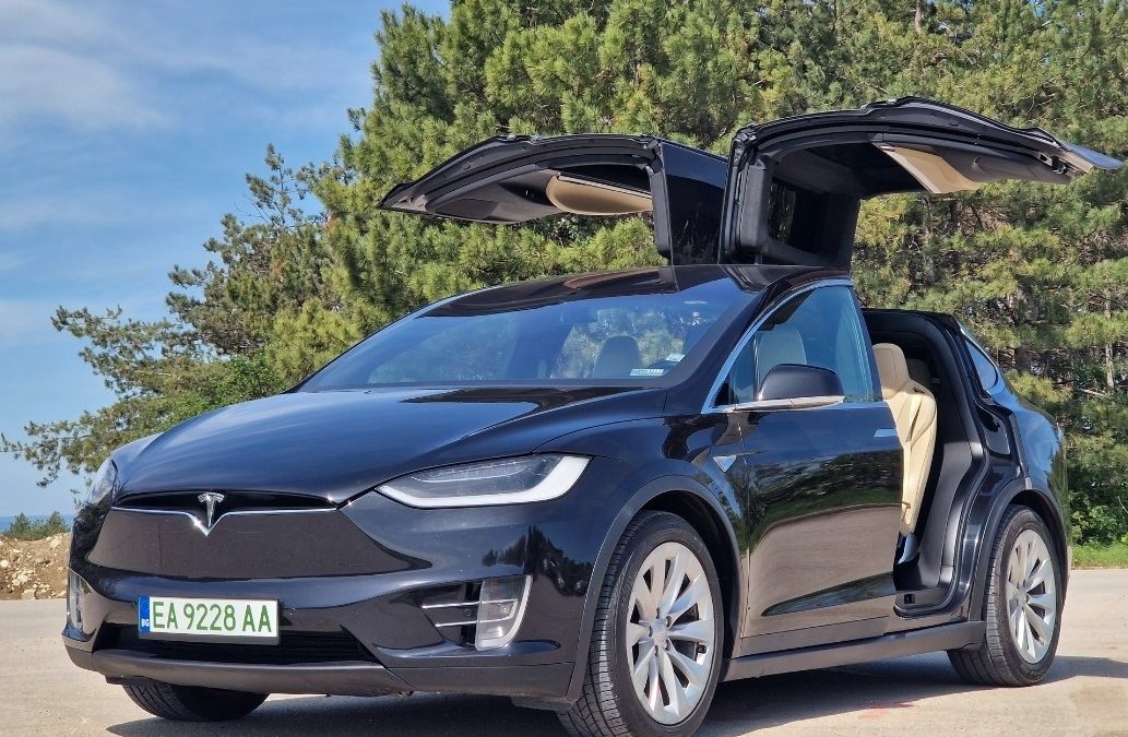 Tesla Model X90D, 2017, AP1, 65000 km