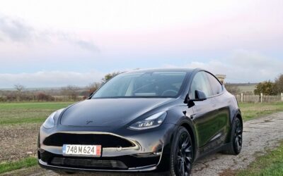 Tesla Model Y Long Range 4×4, 2022 Warranty FSD