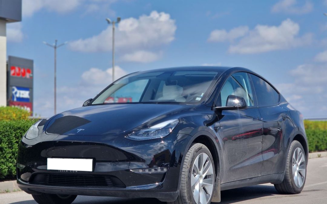 Tesla Model Y NEW 2023 Long Range 4×4, EU Version + Warranty