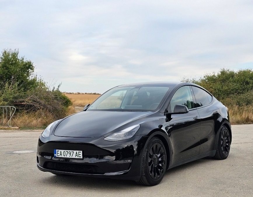 Tesla Model Y Performance, 2023 Warranty FSD, 37000 km