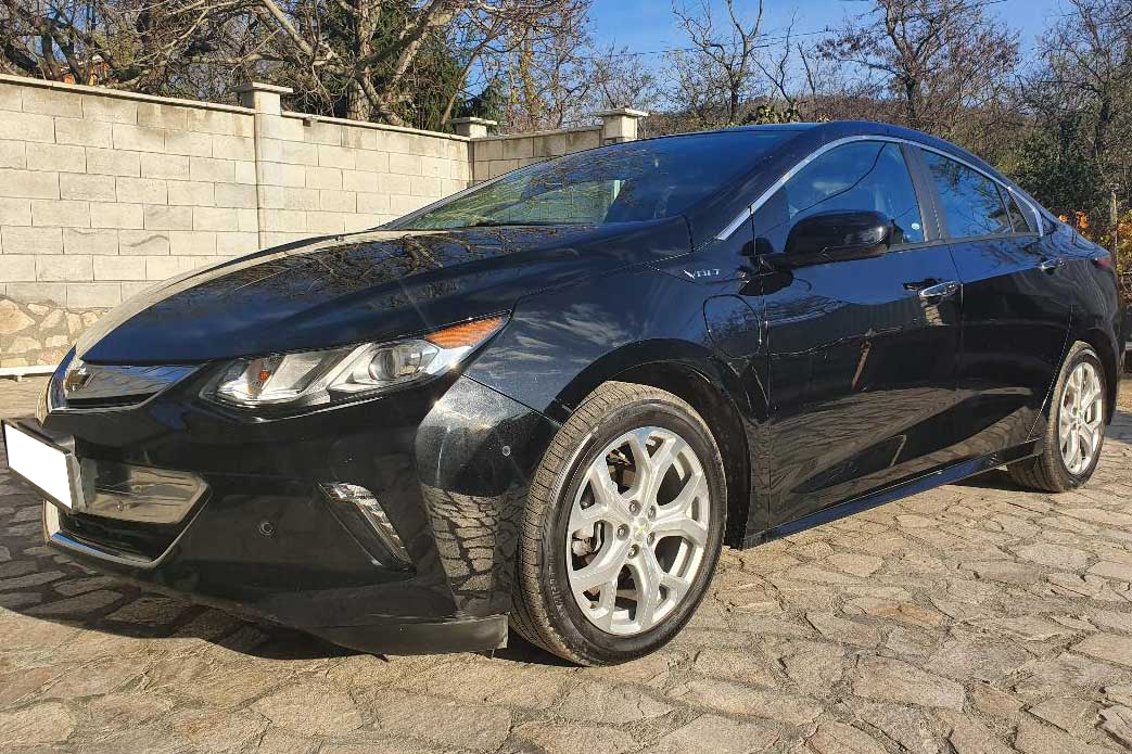 2018 Chevrolet Volt Plug-in Hybrid