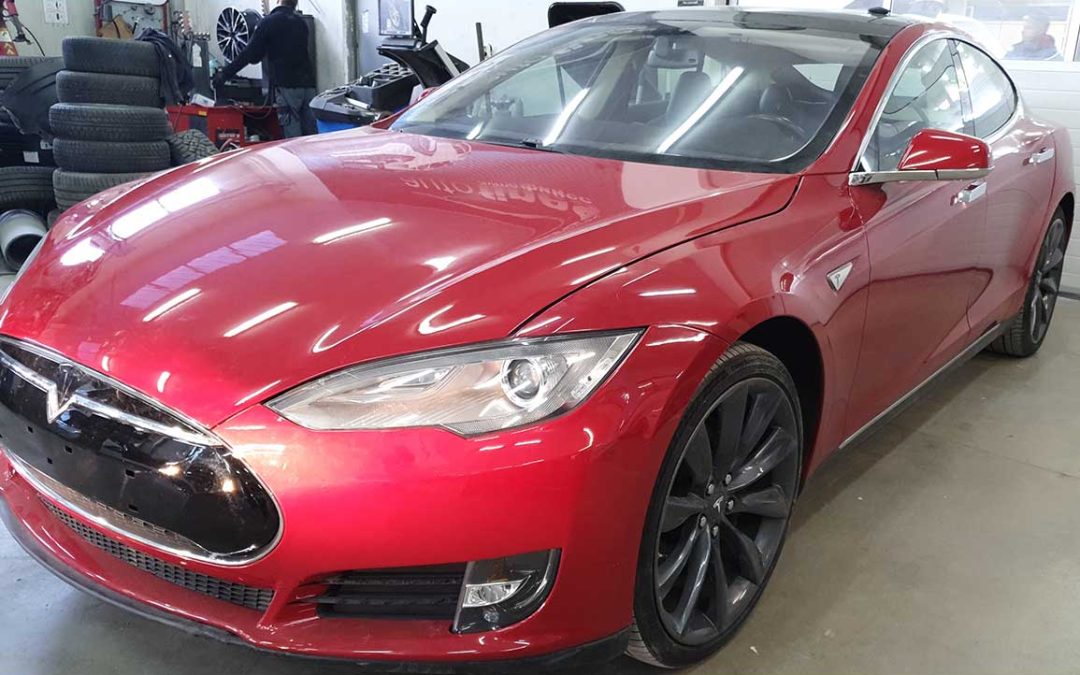2013 Tesla Model S P85+, 29900 euro