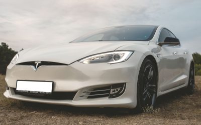 Tesla Model S85, 2013, 25000 km, 30000 euro